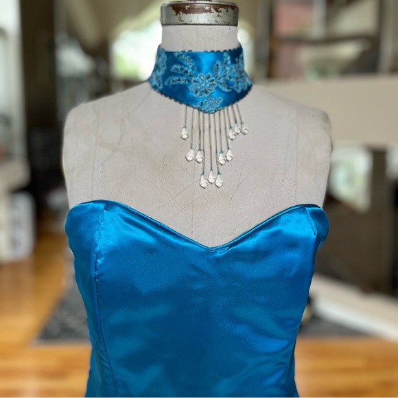 Formal / Party / Prom dress - Picture 1 of 4